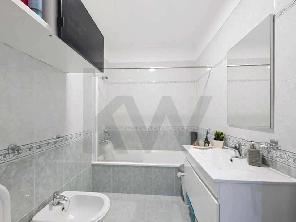 Apartamento T2 para Venda em Cacém e São Marcos Foto 20