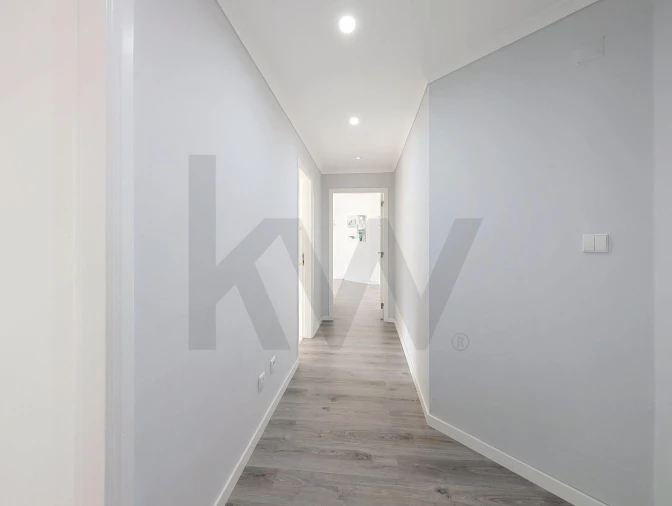 Apartamento T2 para Venda em Cacém e São Marcos Foto 5