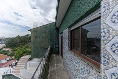 Prédio para Venda em Canidelo