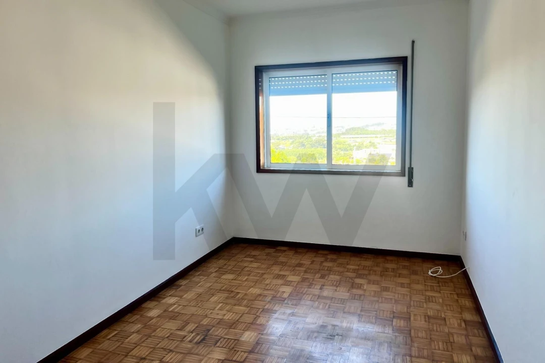 Apartamento T2 para Venda em Fânzeres e São Pedro da Cova Foto 27