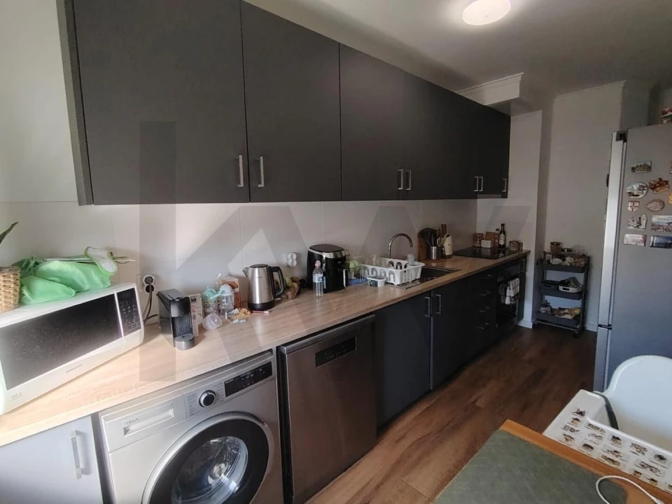 Apartamento T3 para Venda em Alfragide Foto 7