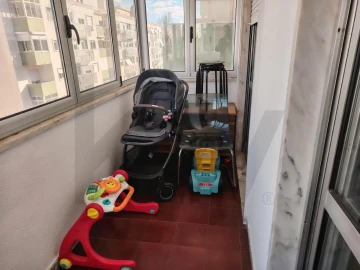 Apartamento T3 para Venda em Alfragide