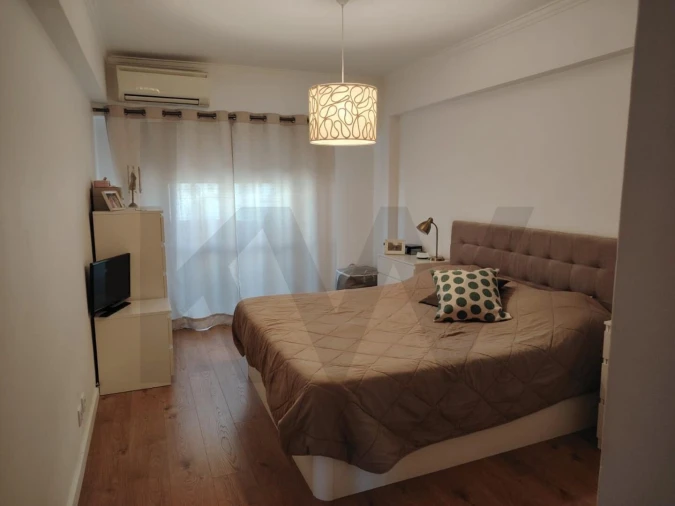 Apartamento T3 para Venda em Alfragide Foto 6