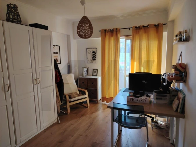 Apartamento T3 para Venda em Alfragide Foto 12