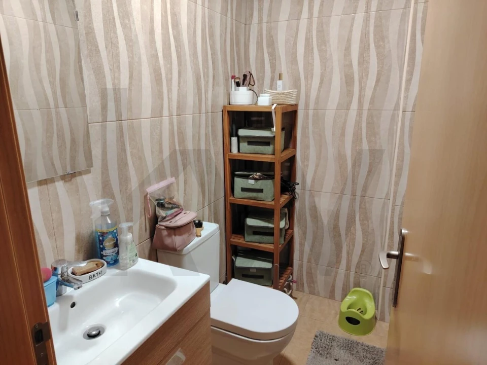 Apartamento T3 para Venda em Alfragide Foto 14