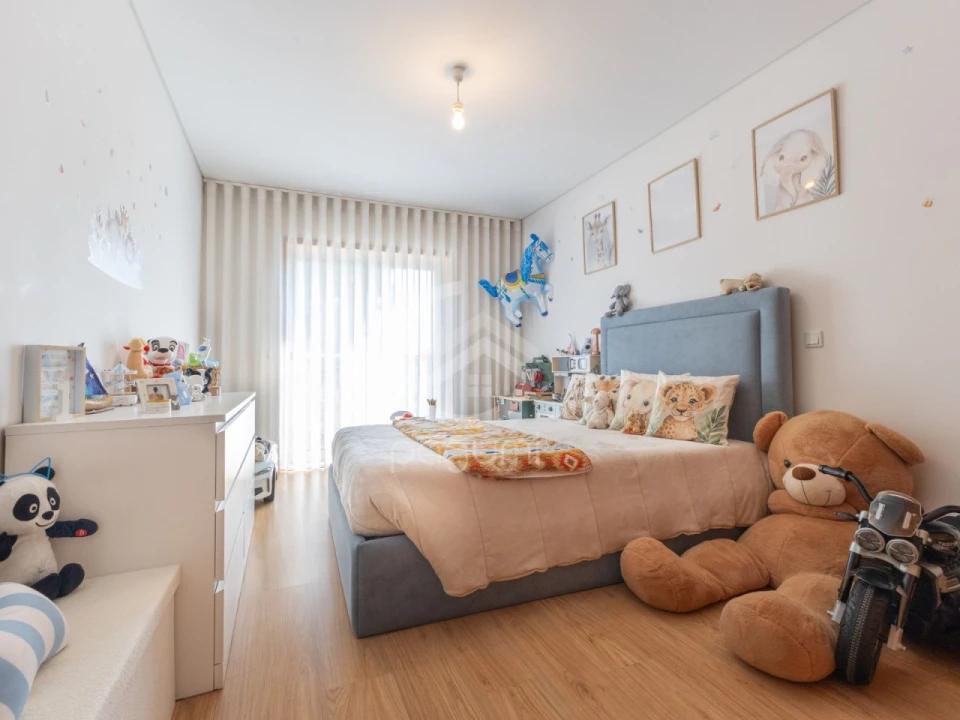 Apartamento T2 para Venda em Guilhufe e Urrô Foto 22