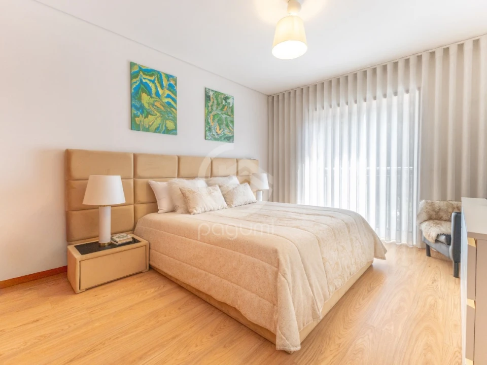 Apartamento T2 para Venda em Guilhufe e Urrô Foto 18