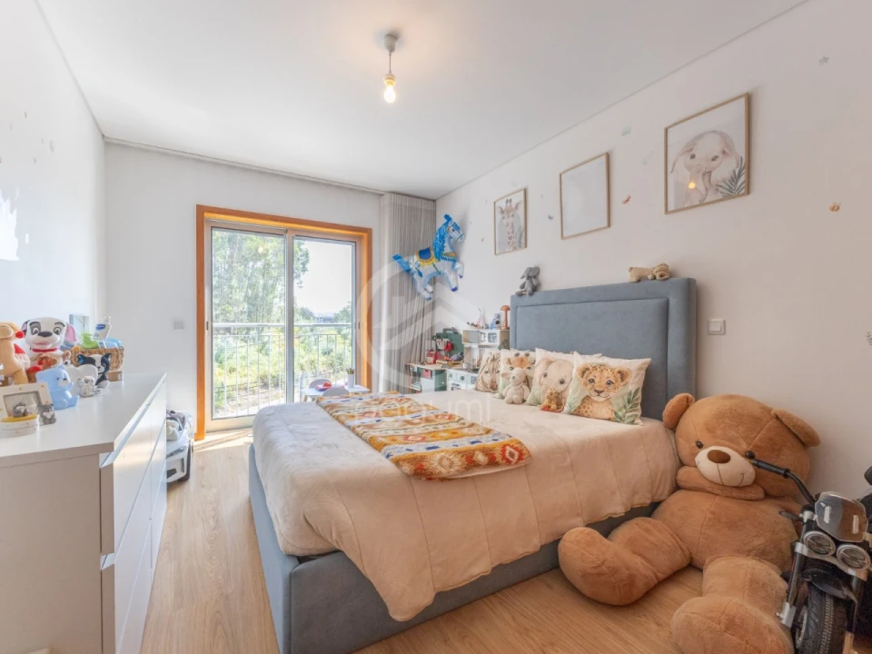 Apartamento T2 para Venda em Guilhufe e Urrô Foto 21