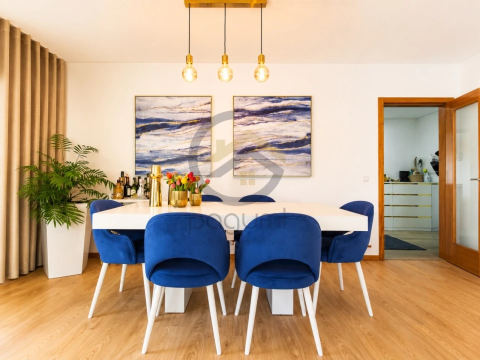 Apartamento T2 para Venda em Guilhufe e Urrô Foto 5