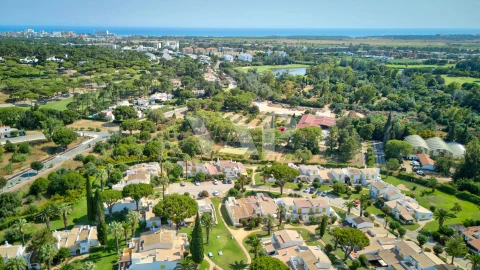 Moradia T2 para Venda em Quarteira
