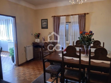 Moradia T3 para Venda em Arcozelo das Maias