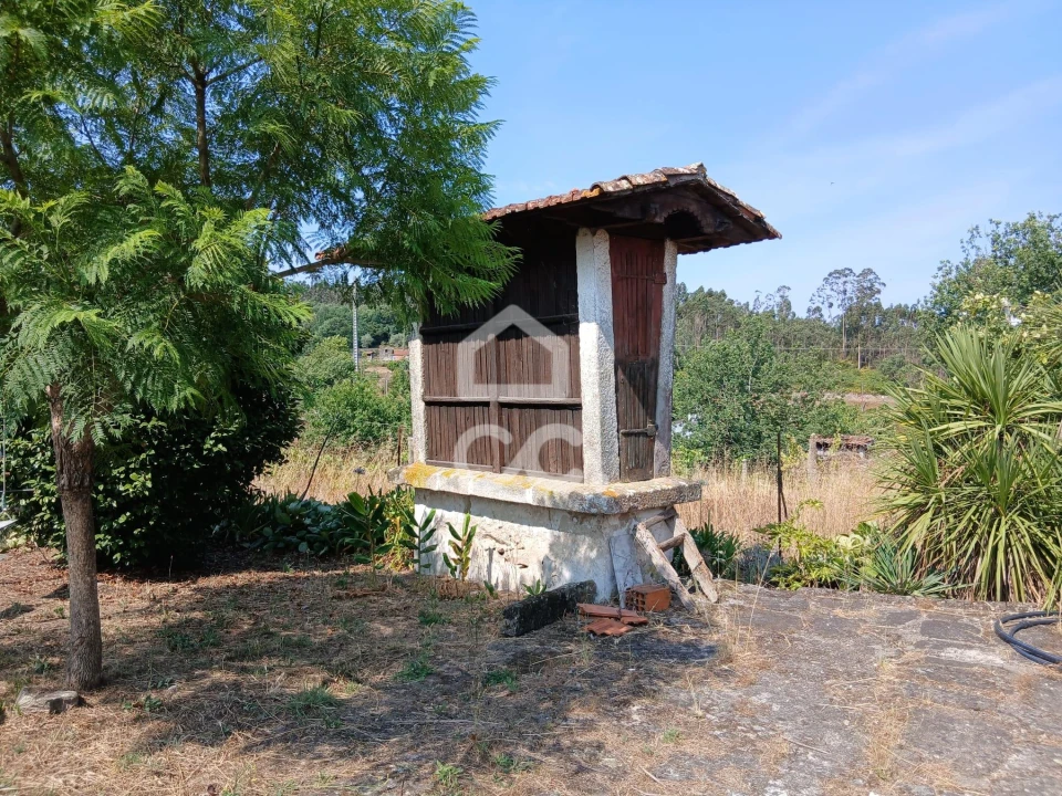 Moradia T3 para Venda em Arcozelo das Maias Foto 23
