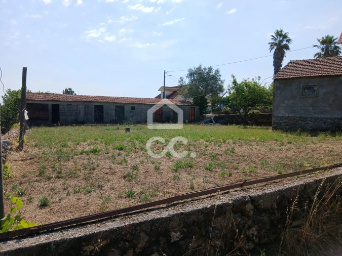 Moradia T3 para Venda em Arcozelo das Maias Foto 29