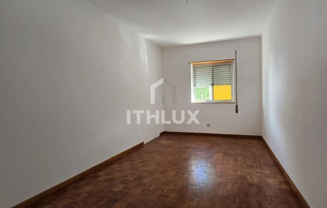 Apartamento T2 para Venda em Carnaxide e Queijas Foto 11