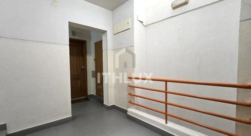 Apartamento T2 para Venda em Carnaxide e Queijas