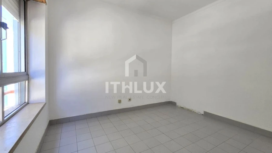 Apartamento T2 para Venda em Carnaxide e Queijas Foto 10