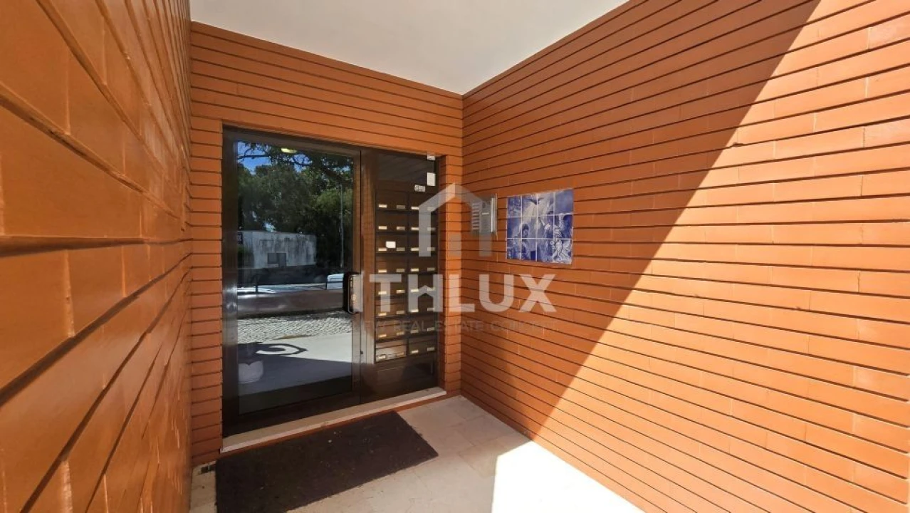 Apartamento T2 para Venda em Carnaxide e Queijas Foto 14
