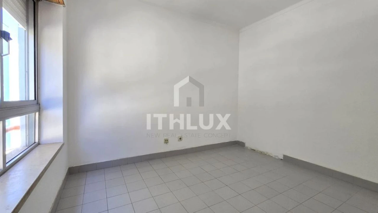 Apartamento T2 para Venda em Carnaxide e Queijas Foto 10
