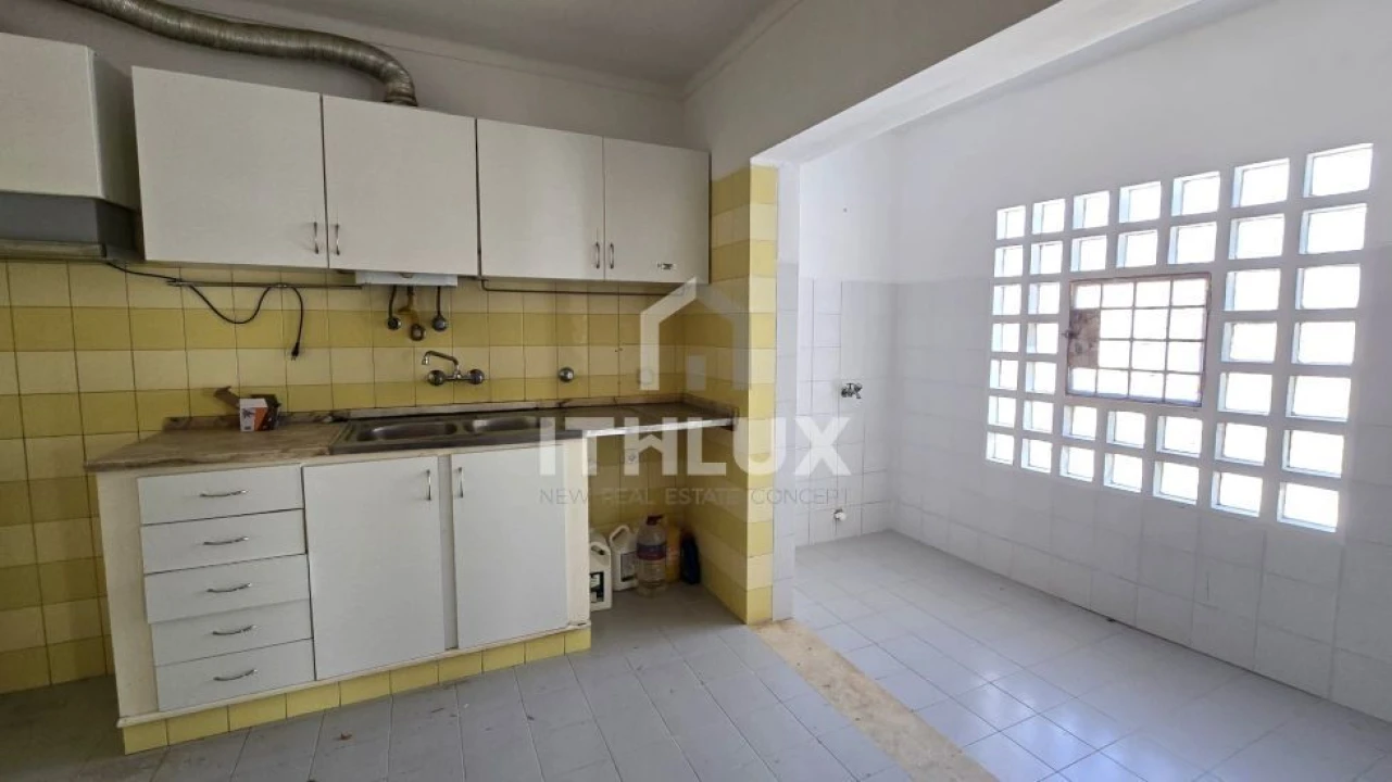 Apartamento T2 para Venda em Carnaxide e Queijas Foto 16