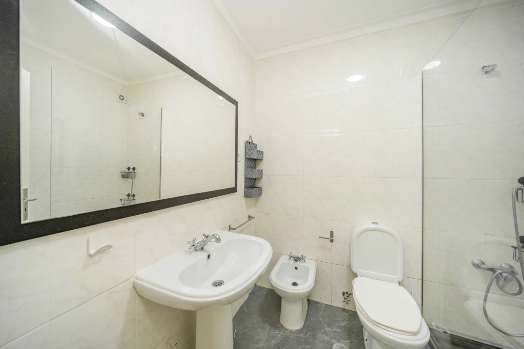 Apartamento T3 para Venda em Gualtar Foto 36