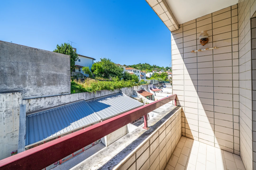 Apartamento T3 para Venda em Gualtar Foto 28