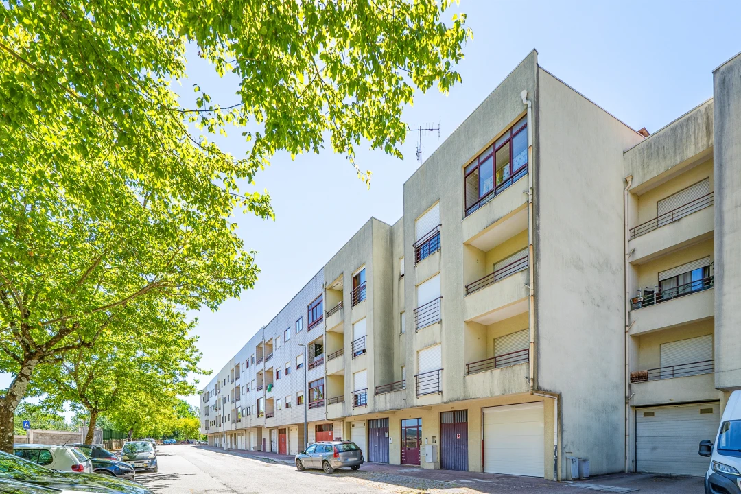 Apartamento T3 para Venda em Gualtar Foto 43