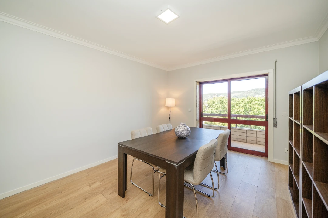 Apartamento T3 para Venda em Gualtar Foto 10
