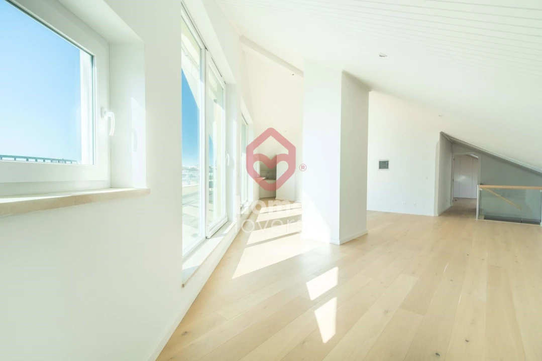 Apartamento T4 para Venda em Cascais e Estoril Foto 37