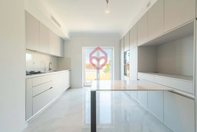 Apartamento T4 para Venda em Cascais e Estoril