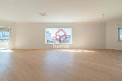 Apartamento T4 para Venda em Cascais e Estoril