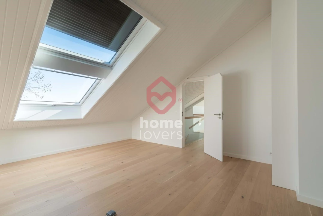 Apartamento T4 para Venda em Cascais e Estoril Foto 46