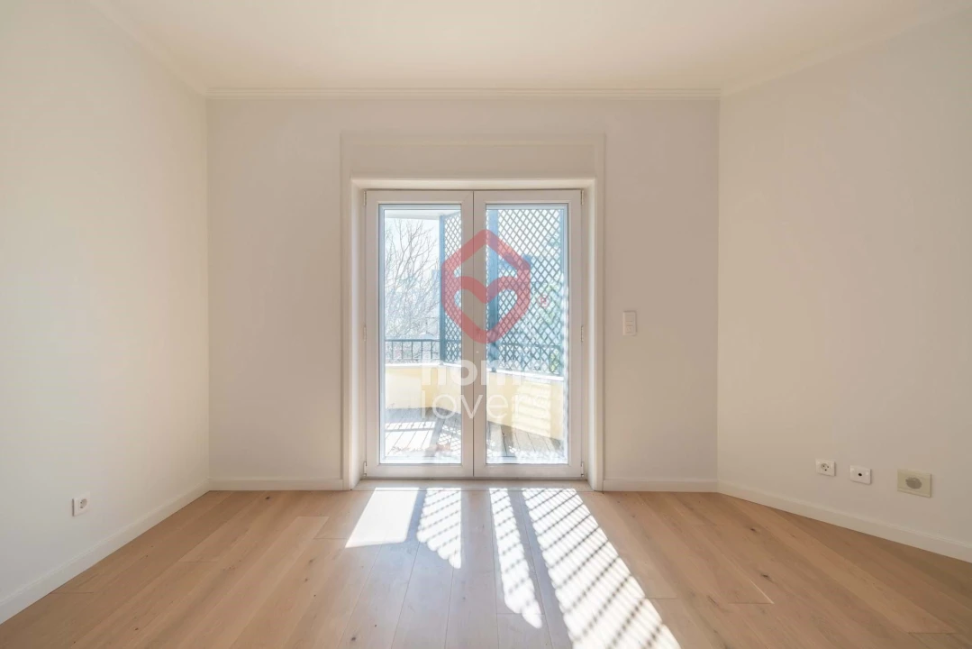 Apartamento T4 para Venda em Cascais e Estoril Foto 18