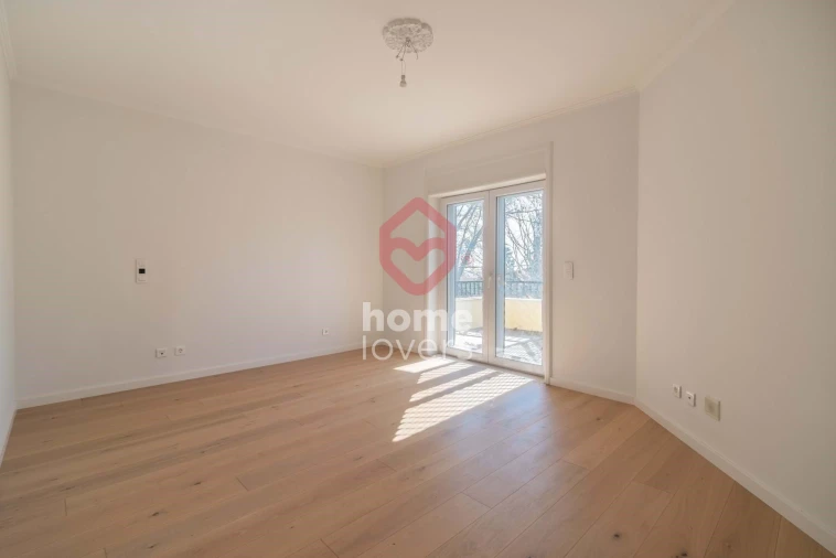 Apartamento T4 para Venda em Cascais e Estoril Foto 17