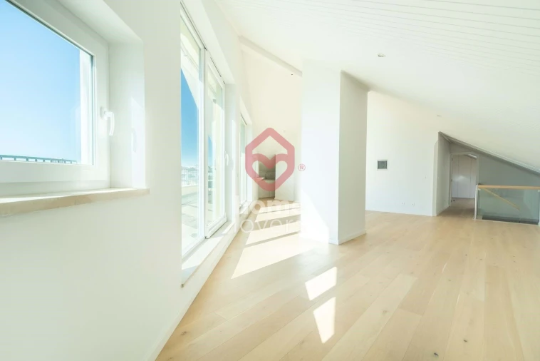 Apartamento T4 para Venda em Cascais e Estoril Foto 37
