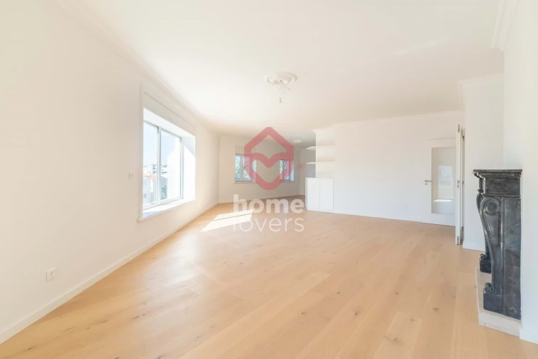 Apartamento T4 para Venda em Cascais e Estoril Foto 5