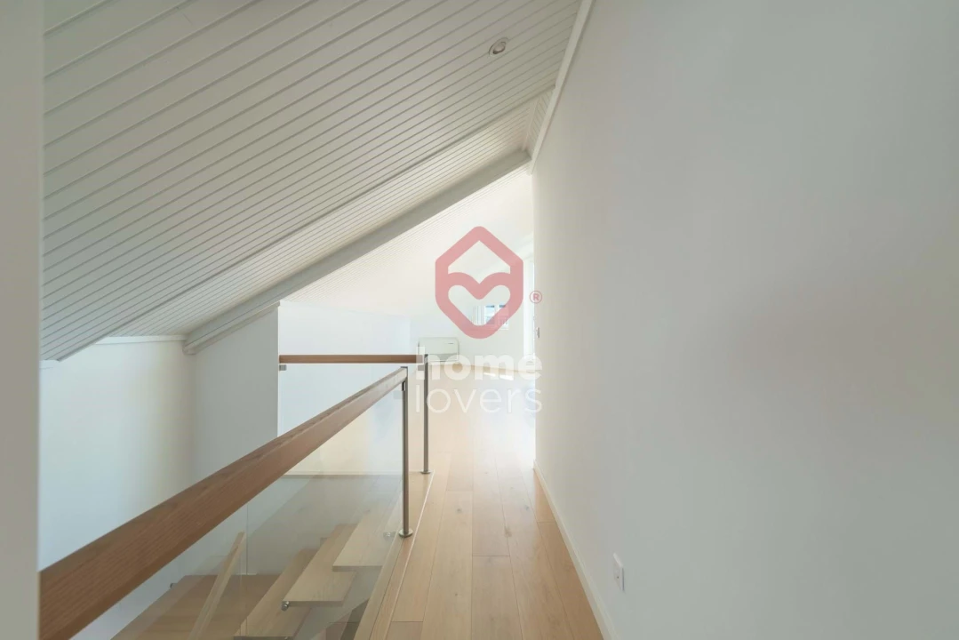 Apartamento T4 para Venda em Cascais e Estoril Foto 45