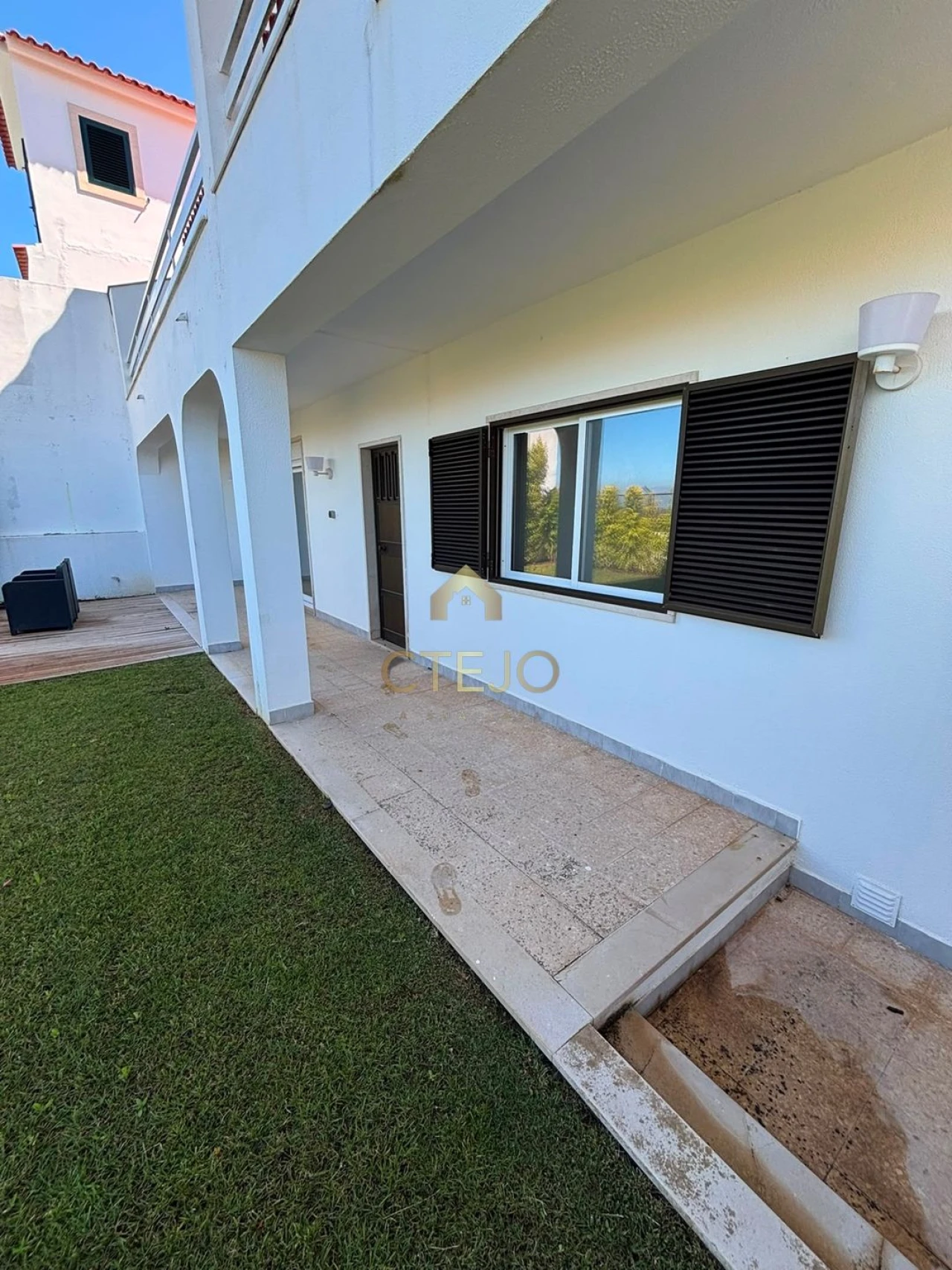 Moradia T6 para Venda em Alcabideche Foto 4