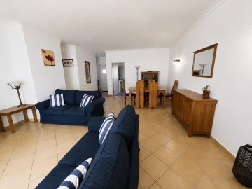 Moradia T2 para Venda em Lagos (São Sebastião e Santa Maria)