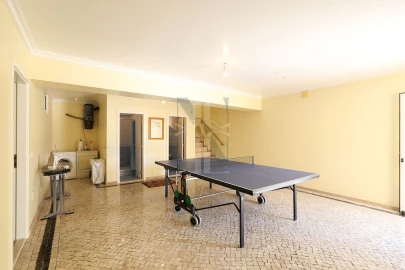 Moradia T4 para Venda em Valado dos Frades