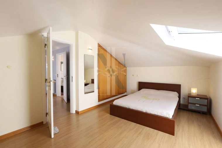 Moradia T4 para Venda em Valado dos Frades Foto 20