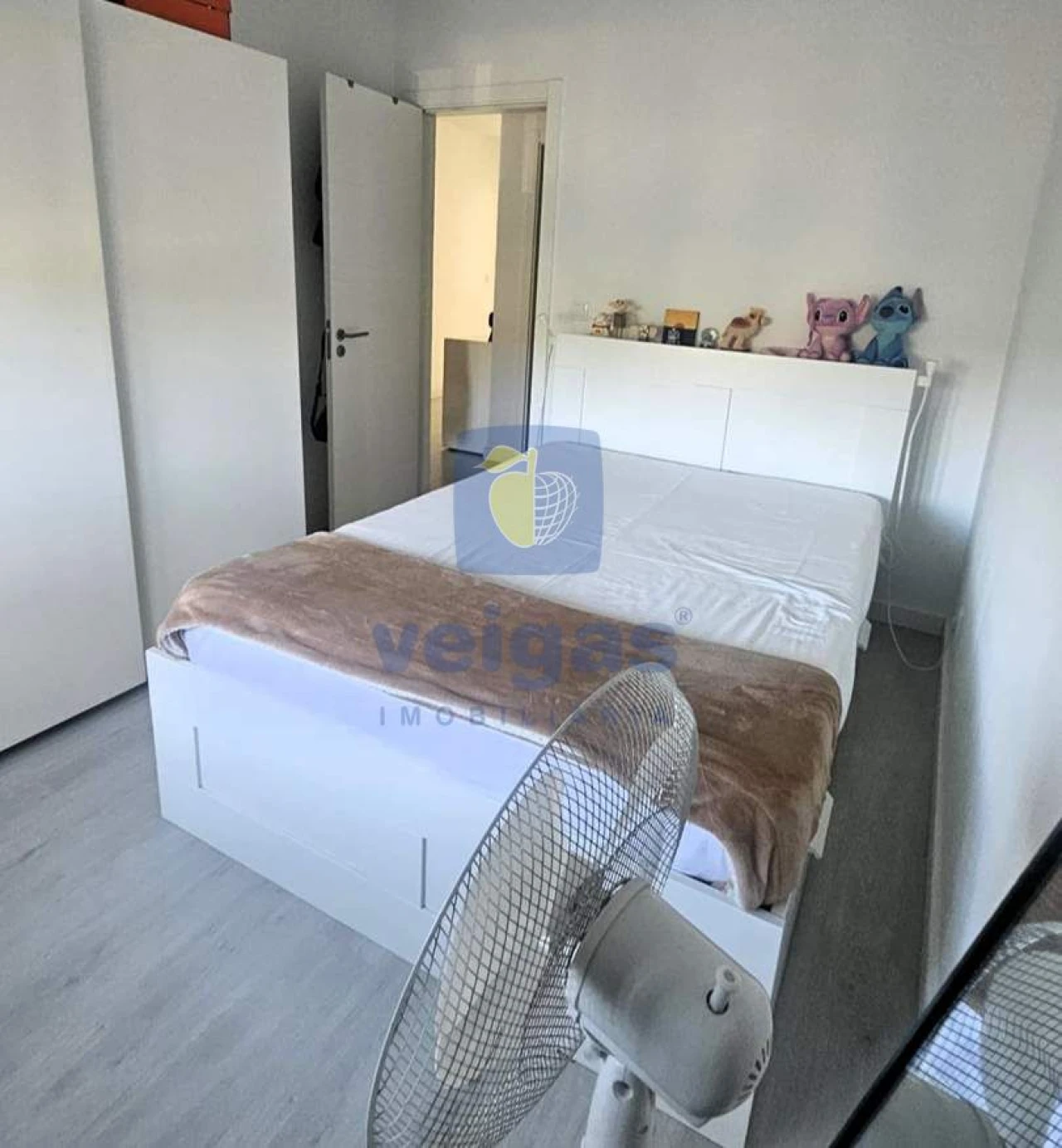 Apartamento T2 para Venda em Santo António dos Cavaleiros e Frielas Foto 23