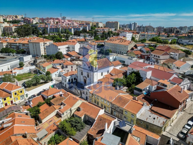 Prédio para Venda em Odivelas Foto 18