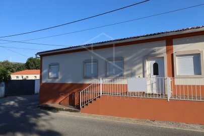 Moradia T3 para Venda em Benedita