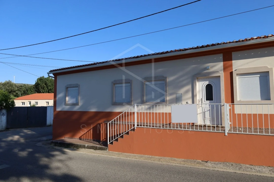 Moradia T3 para Venda em Benedita Foto 1