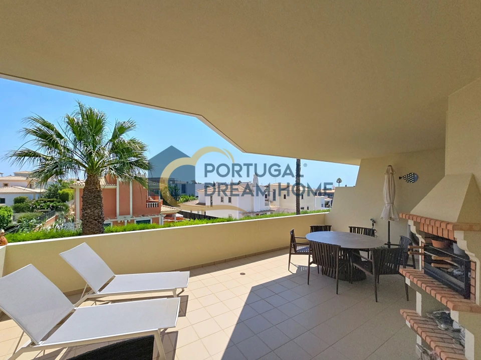 Apartamento T2 para Venda em Albufeira e Olhos de Água Foto 13
