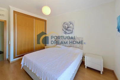 Moradia T3 para Venda em Albufeira e Olhos de Água