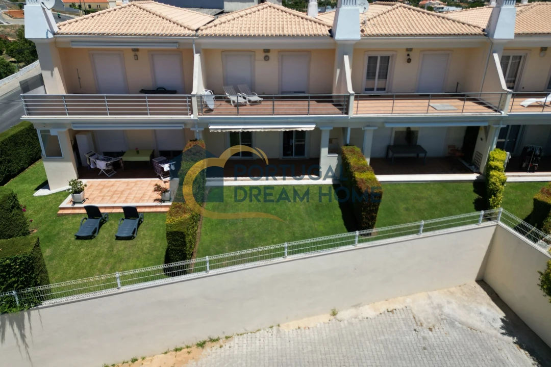 Moradia T3 para Venda em Albufeira e Olhos de Água Foto 2