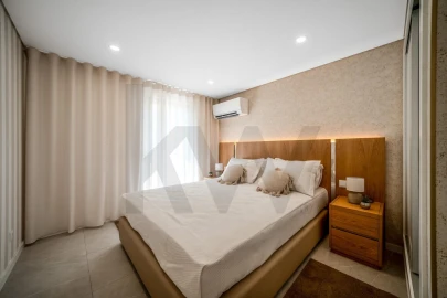 Moradia T5 para Venda em Vila Real de Santo Antonio