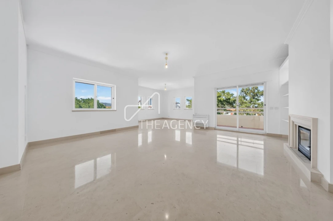 Apartamento T4 para Arrendamento em Cascais e Estoril Foto 1