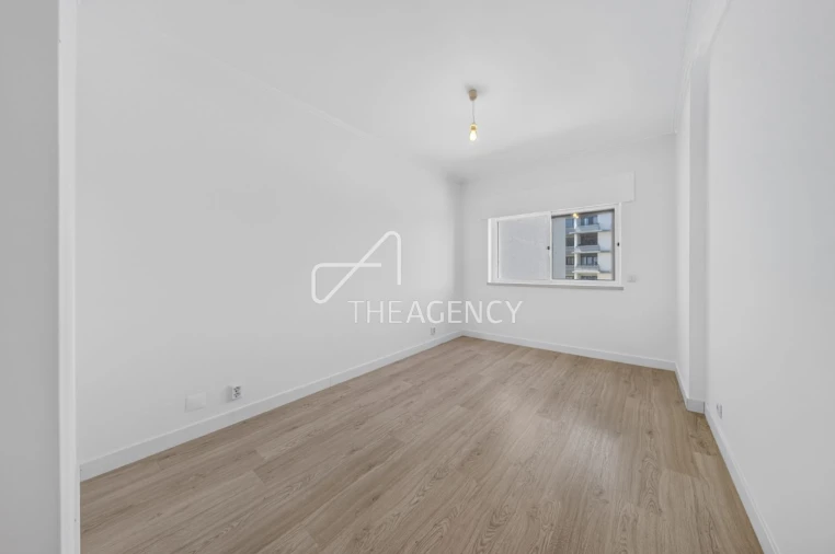 Apartamento T4 para Arrendamento em Cascais e Estoril Foto 3